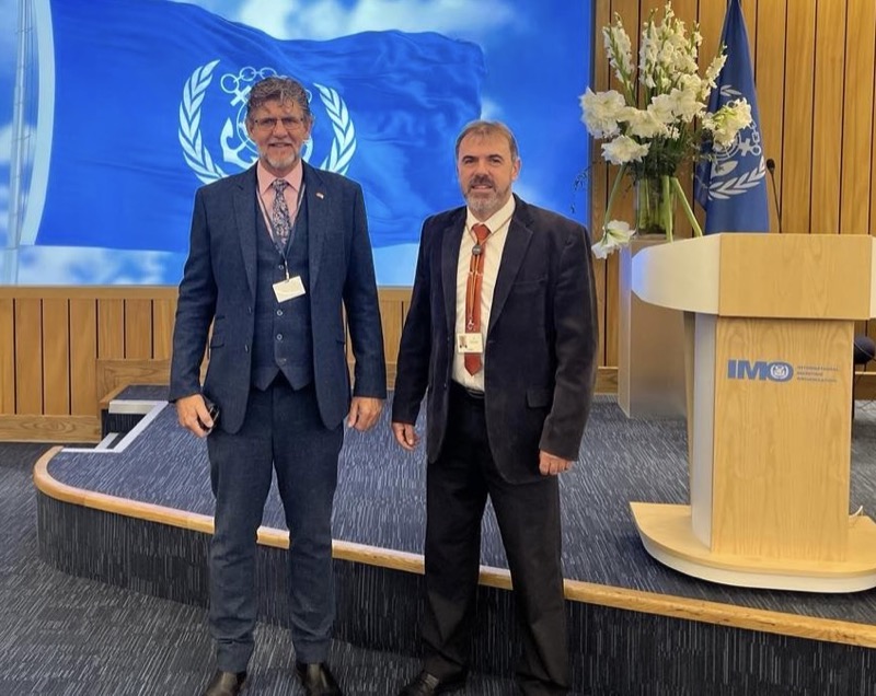 CRALOG representatives at the IMO